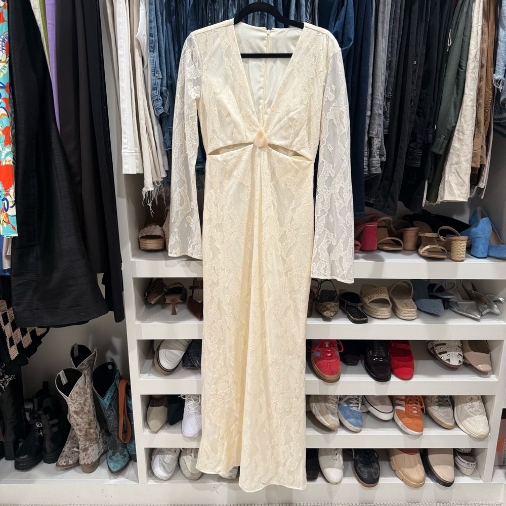 NWT Ivory Lace Long Sleeve Dress Baobab Collection